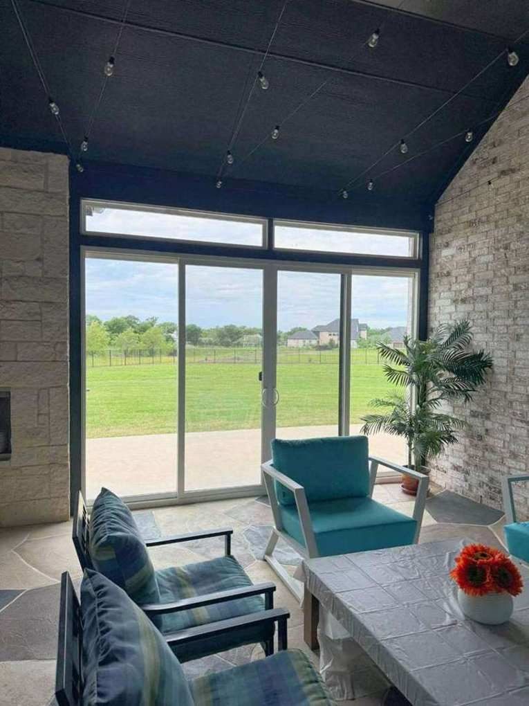 Patel enclosure wall with prairie view